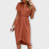 Serena | Eleganta, savīta silueta kleita