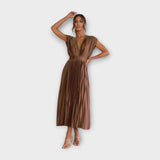 Sára | Violeta, krokota, eleganta kleita