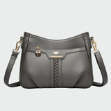 Petra | Eleganta melna sieviešu plecu soma