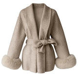 Arctic Grace | Elegants vilnas mētelis