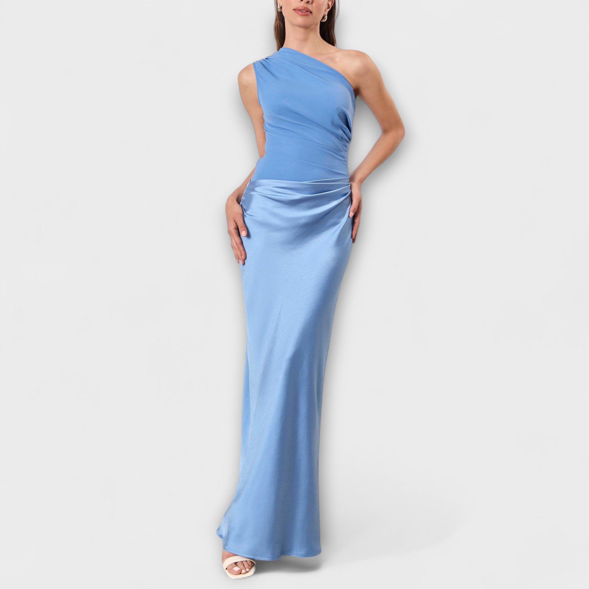Violeta | Eleganta asimetriska gara kleita