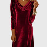 Zsófia | Eleganta zila zamšādas kleita